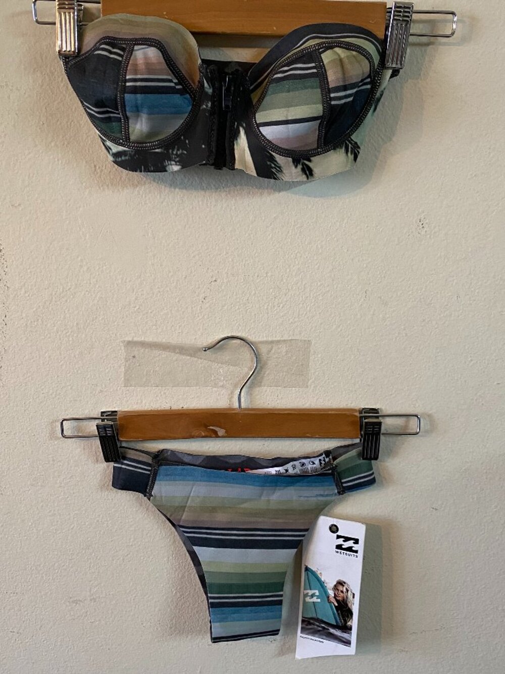 BILLABONG USA SIZE 2 (EUROPE SIZE 6 / AUSTRALIA SIZE 6) MULTI-COLOR BIKINI